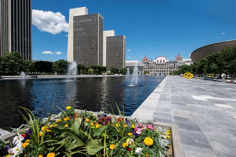 Food, drink, music lineup for Empire State Plaza's Hops & Harvest Festival